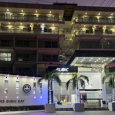 Chequers Suites Subic Bay Олонгапо Екстериор снимка