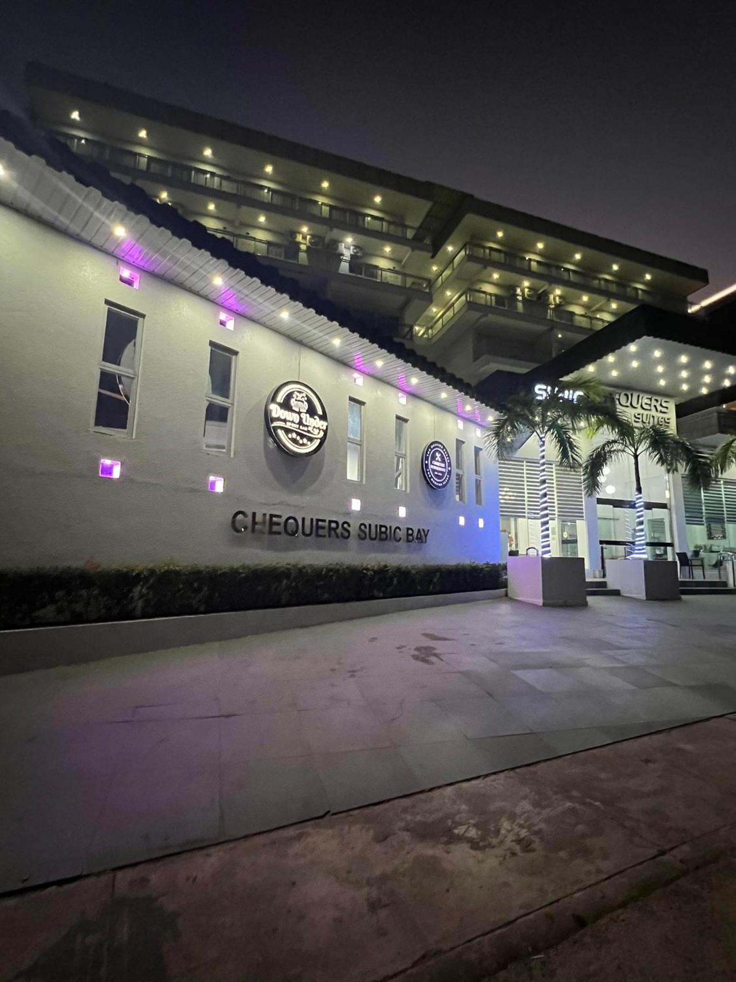 Chequers Suites Subic Bay Олонгапо Екстериор снимка